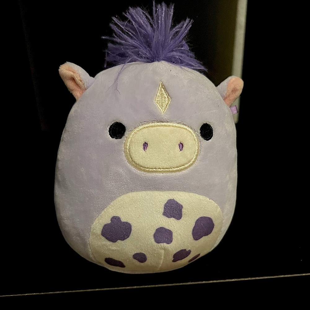 Meadow squishmallow